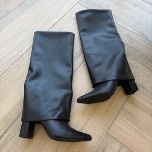 Black Women's Knee-High fold over heeled Boots
